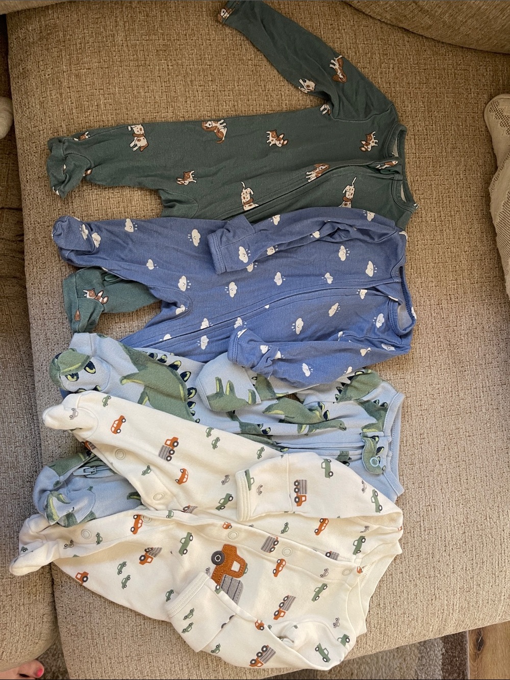 4 premie Zipper Footed Pajamas - Green, Blue, Cream